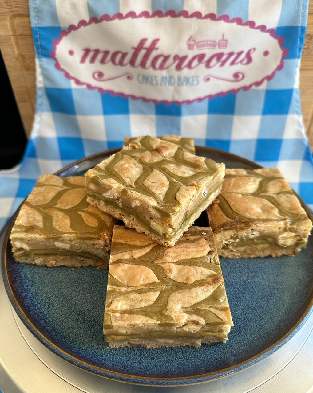 Pistachio Cream Blondies