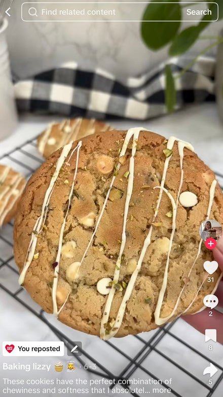 Pistachio & White Chocolate Cookies