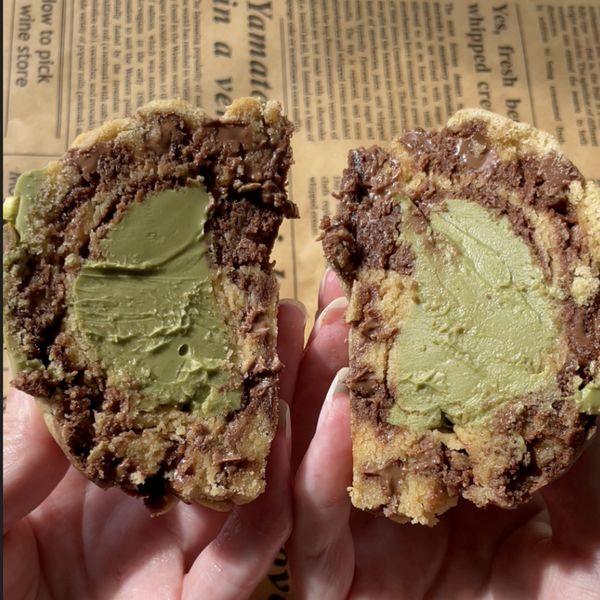 SINGLE SERVE GIANT PISTACHIO NYC COOKIE